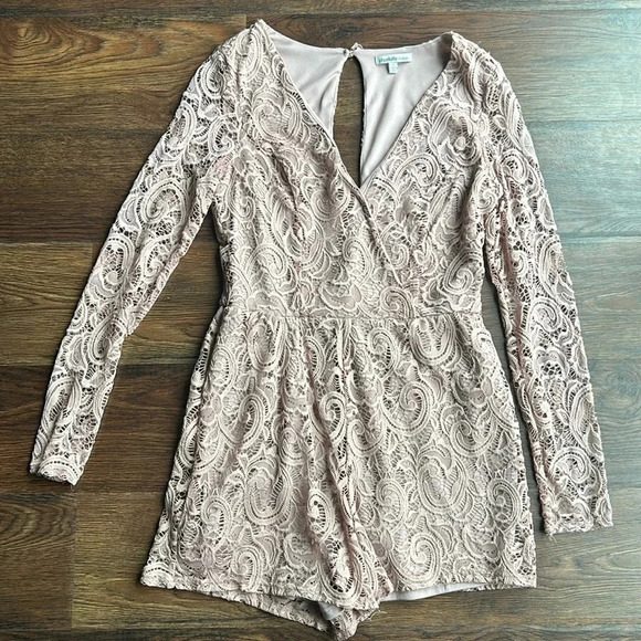 Charlotte Russe Lace Romper Pink | Charlotte Russe Romper | Long Sleeve Romper - Picture 1 of 8